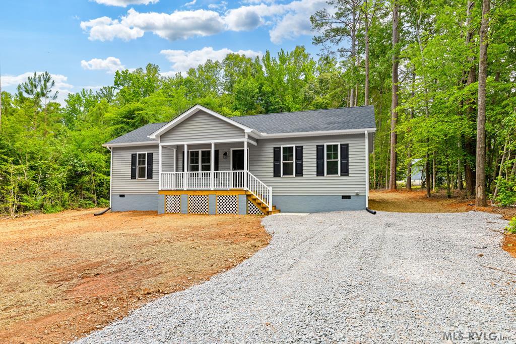 208 Chestnut Dr.