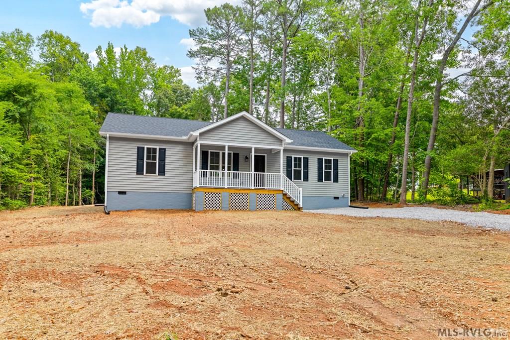 208 Chestnut Dr.
