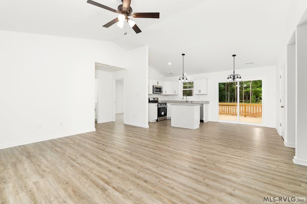 208 Chestnut Dr.