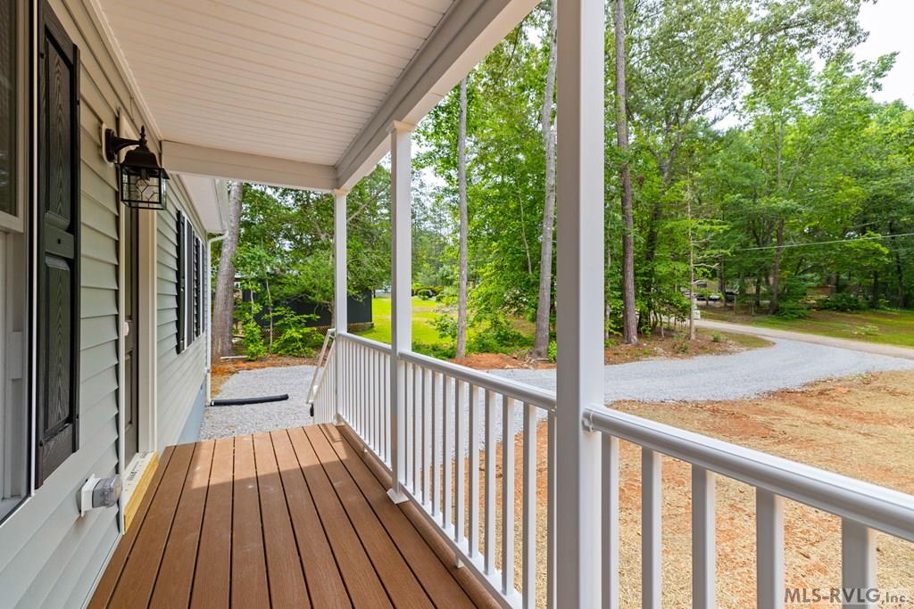 208 Chestnut Dr.