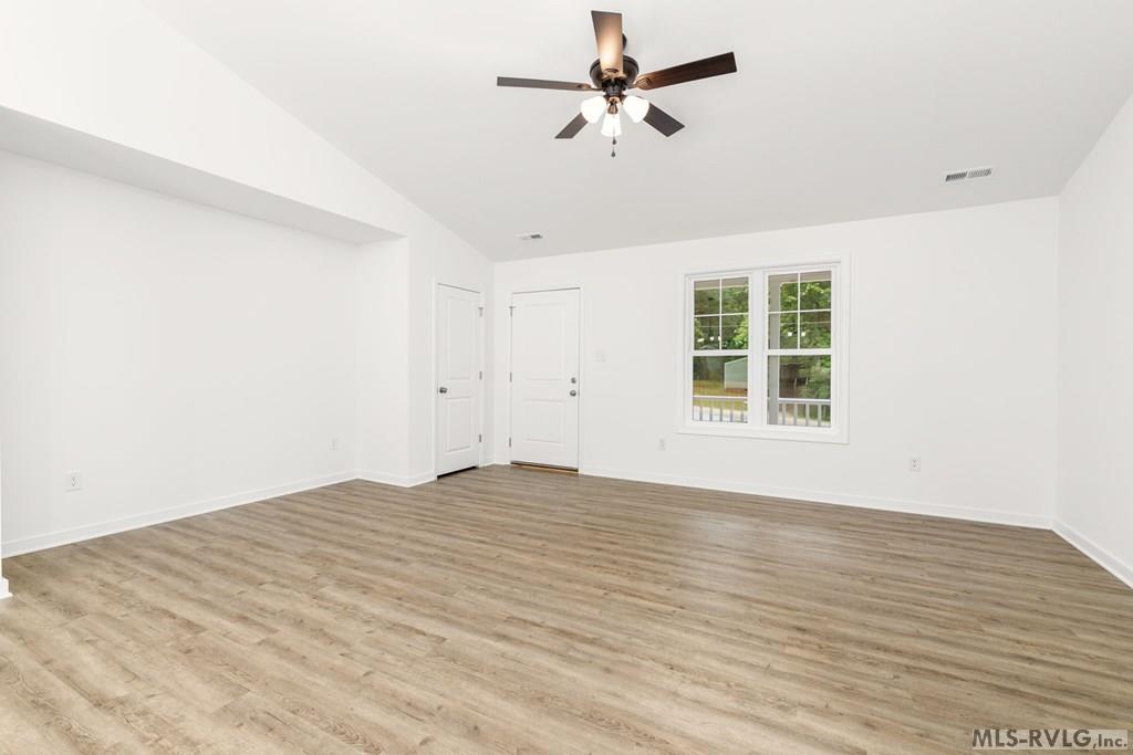 208 Chestnut Dr.
