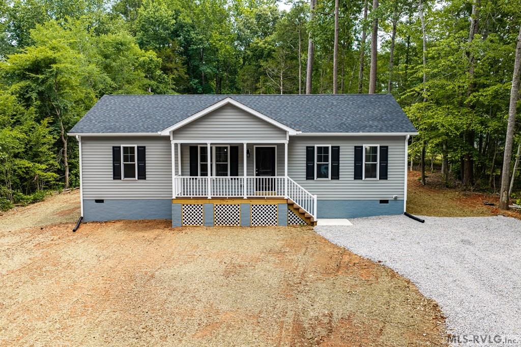 208 Chestnut Dr.