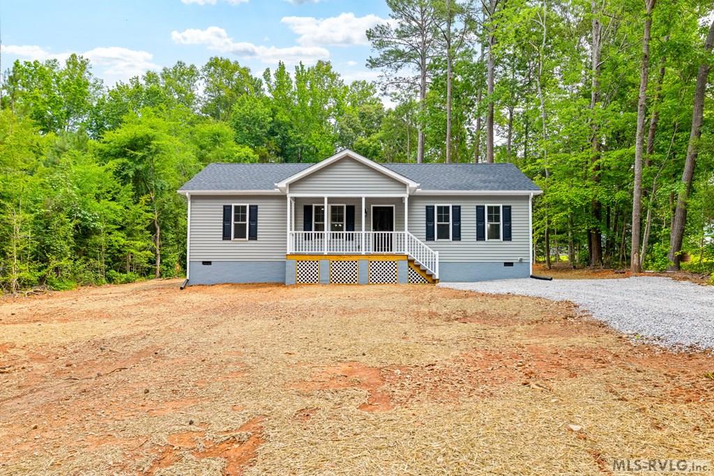 208 Chestnut Dr.