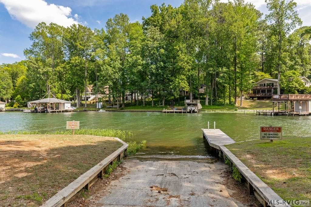 122 Timberlane Dr.