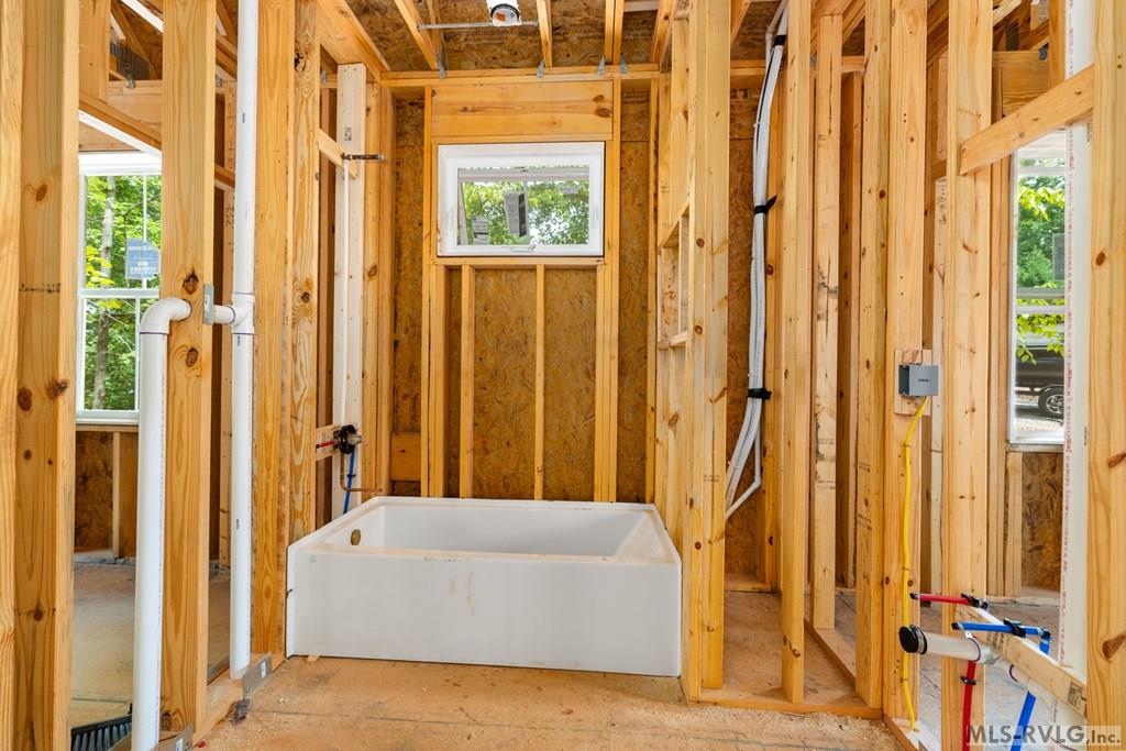 122 Timberlane Dr.
