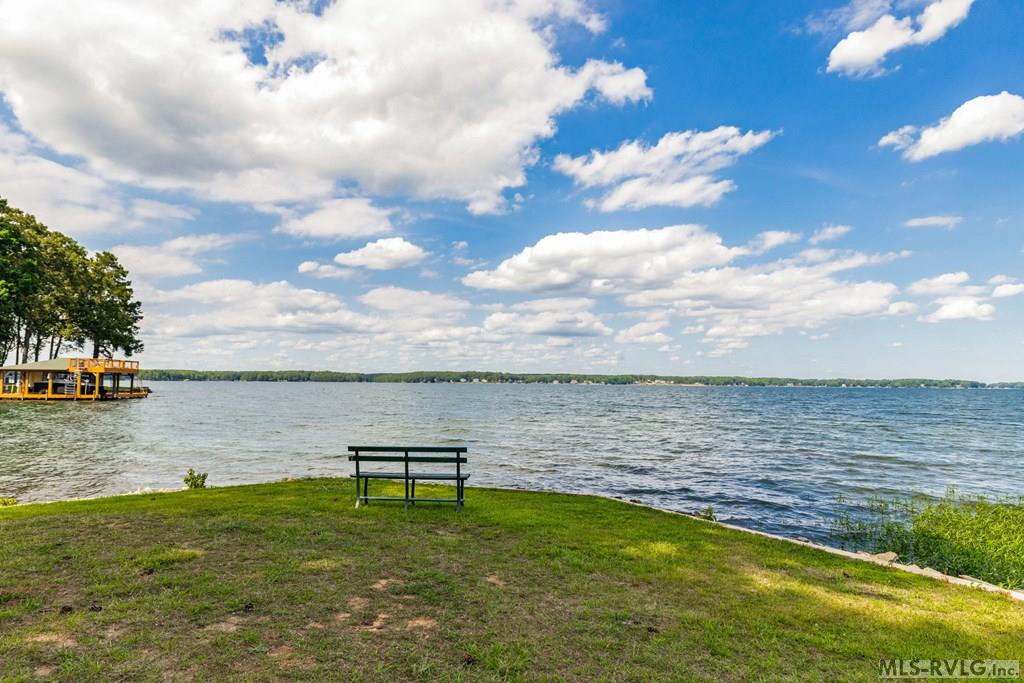 122 Timberlane Dr.