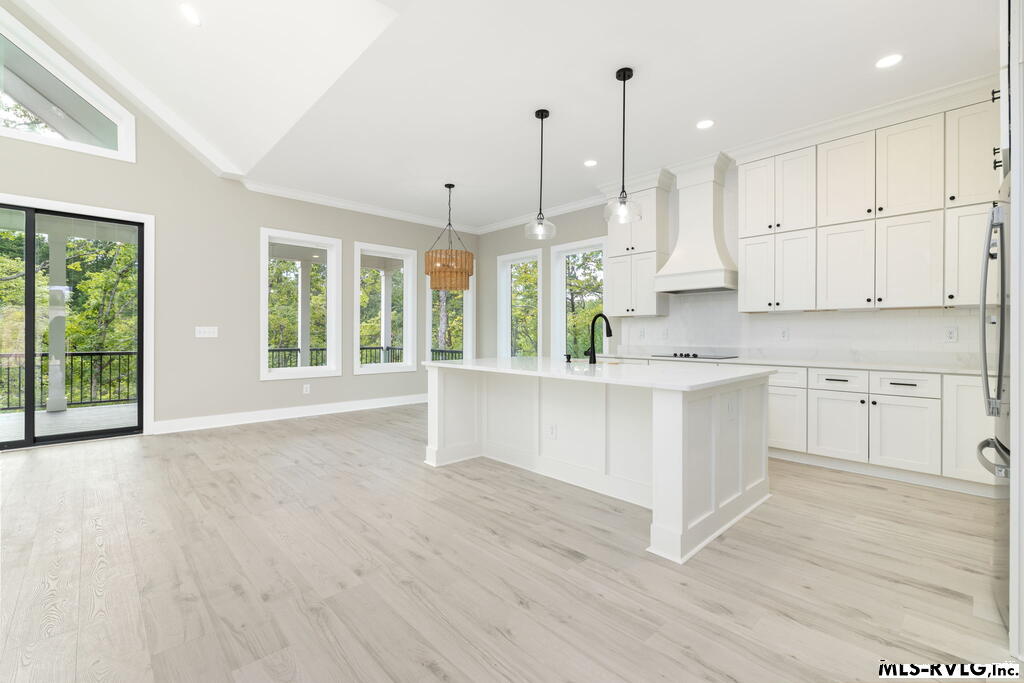455 Mountain Rock Trail