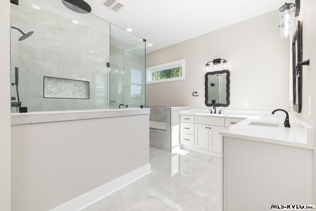 455 Mountain Rock Trail