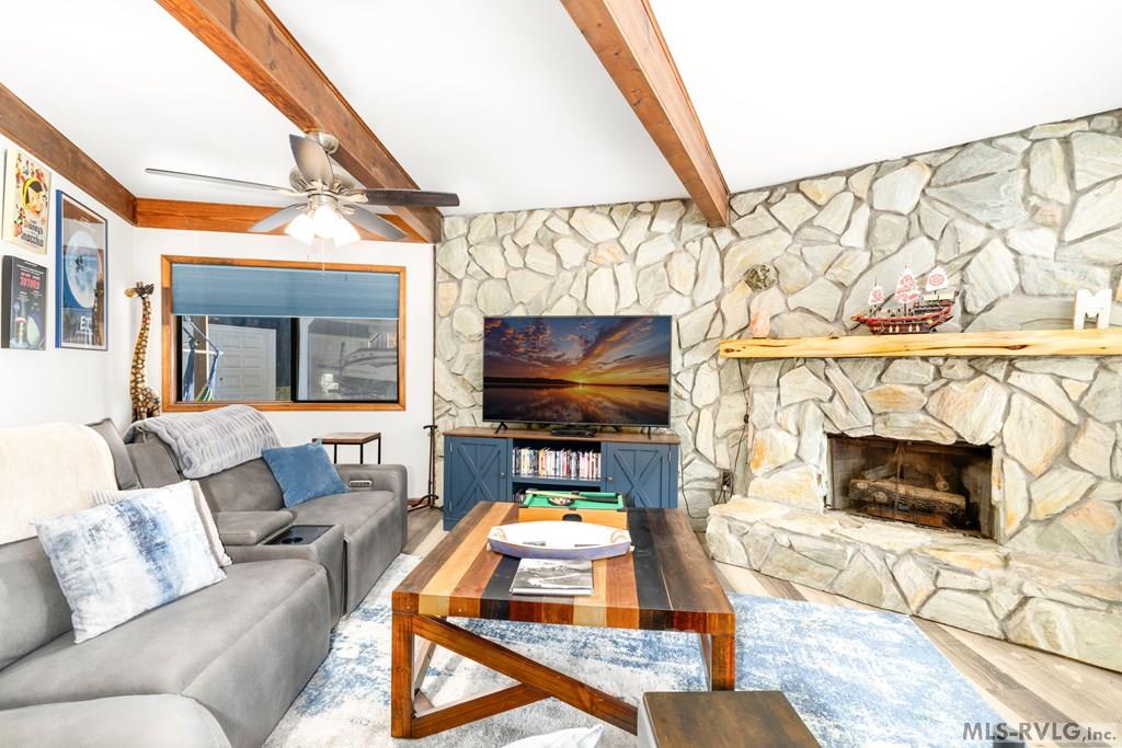 878 Anchor Drive