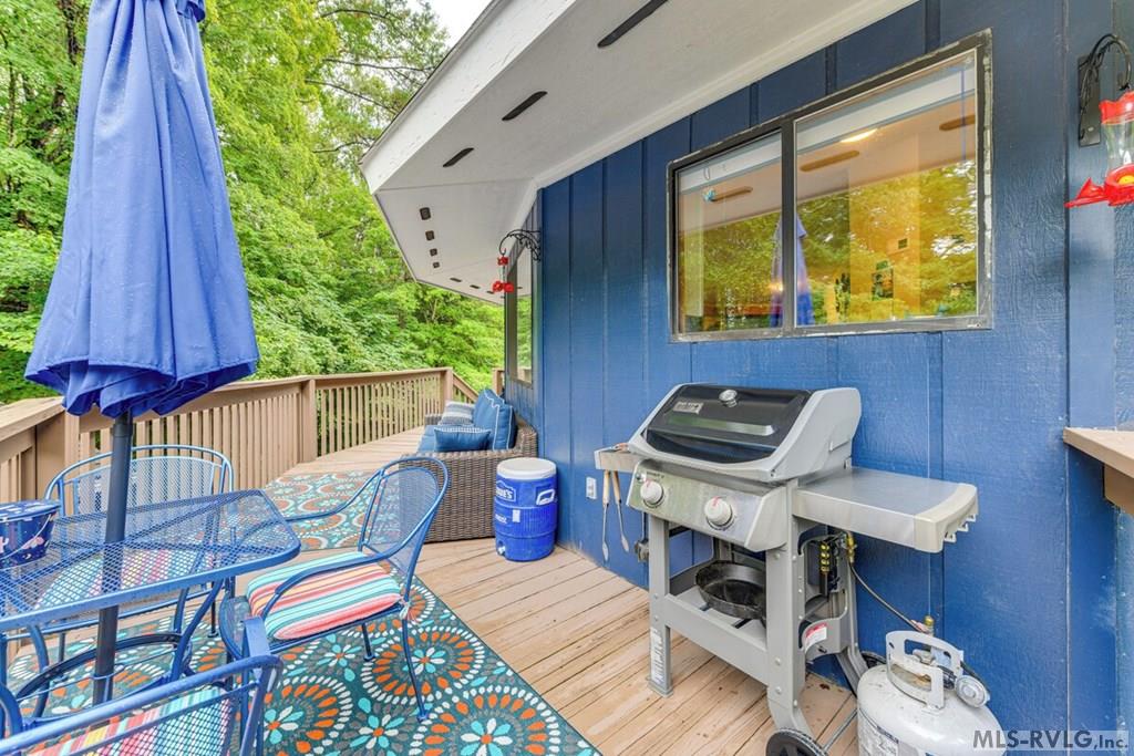 878 Anchor Drive