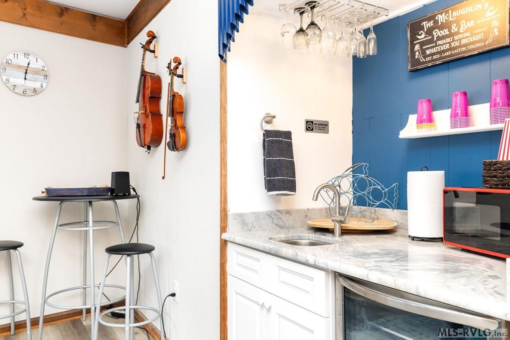 878 Anchor Drive