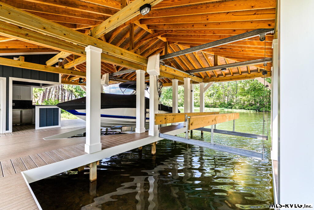 140 Serenity Point