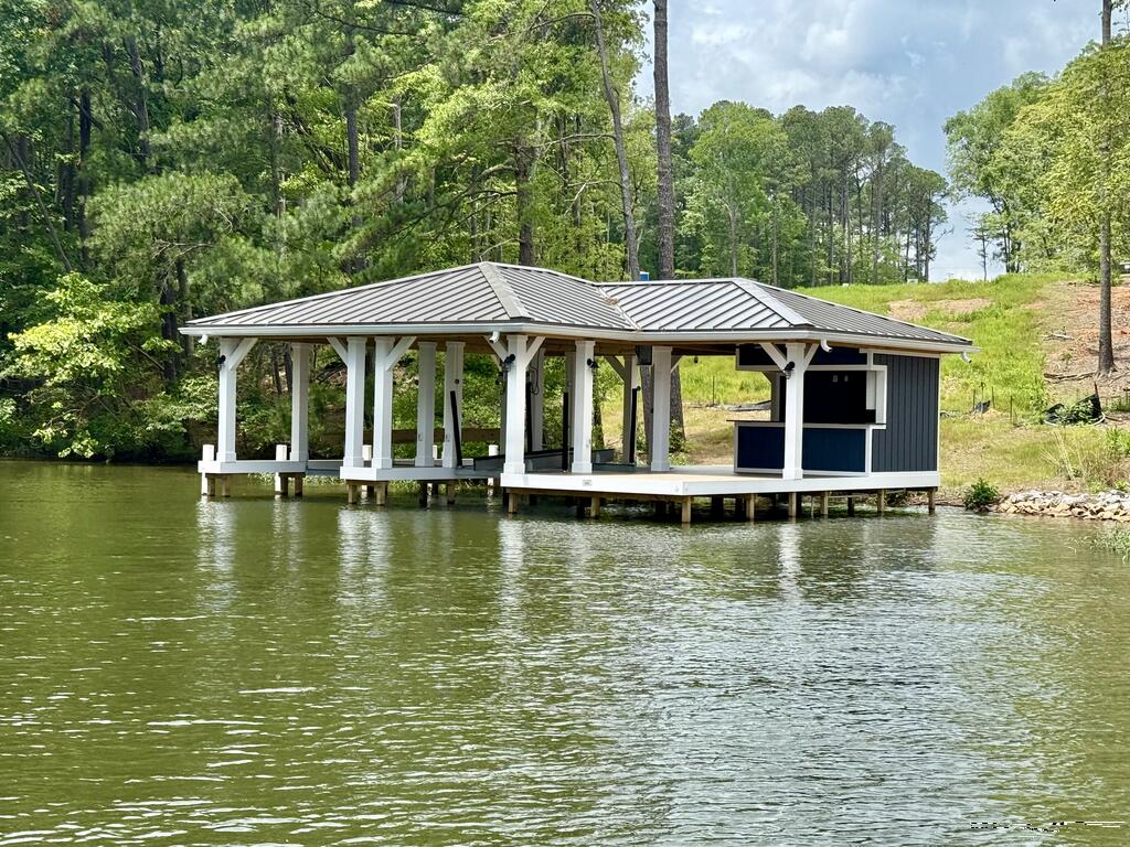 140 Serenity Point