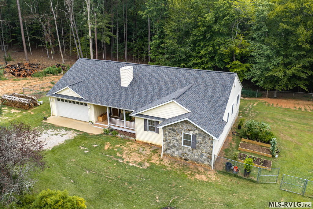 137 Jamestown Ln.