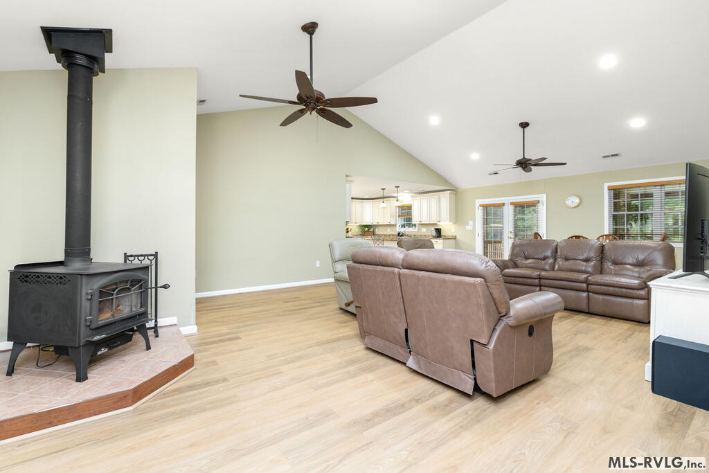 137 Jamestown Ln.