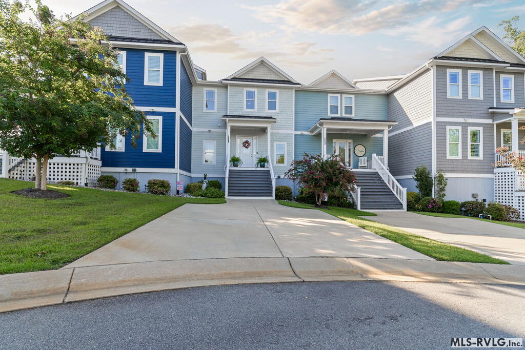 111 Coveside Ct.