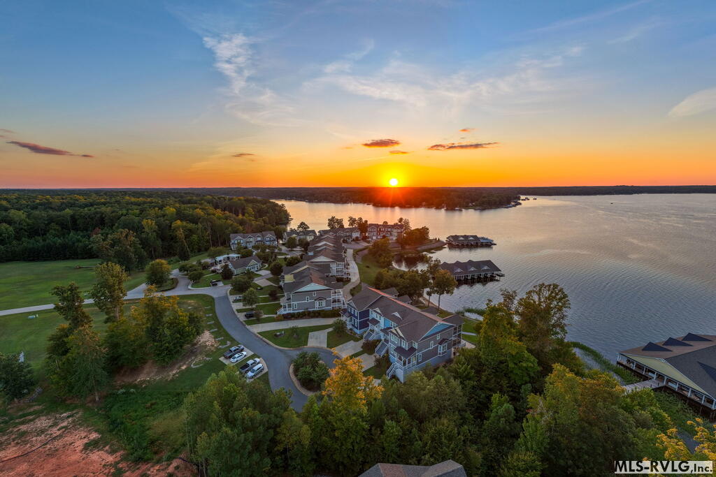 111 Coveside Ct.