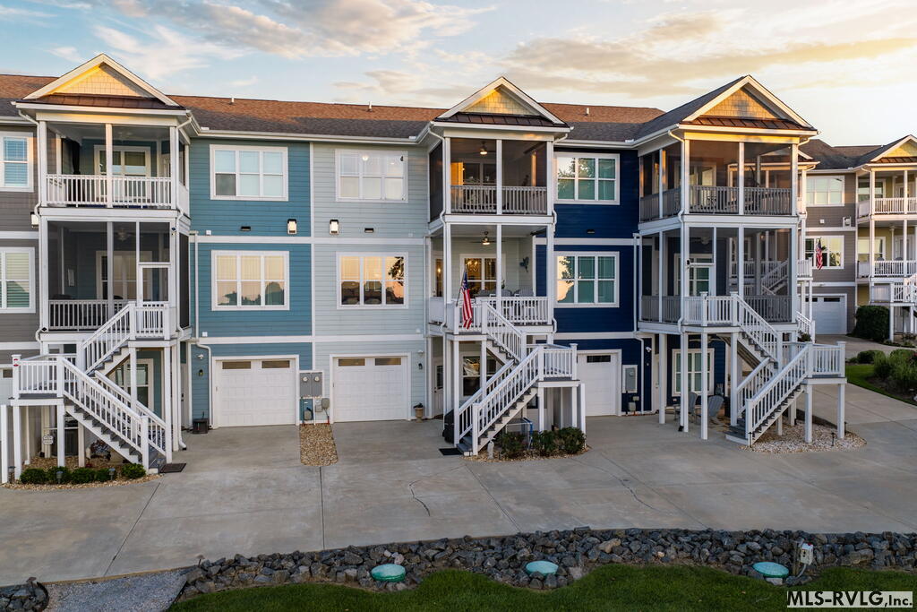 111 Coveside Ct.