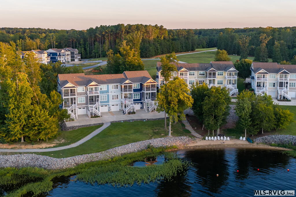 111 Coveside Ct.