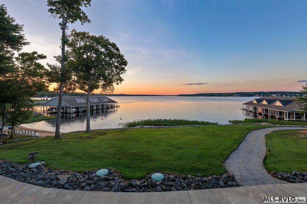 111 Coveside Ct.