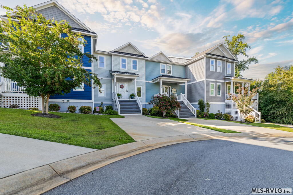 111 Coveside Ct.