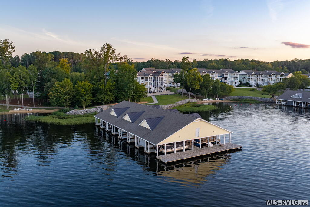 111 Coveside Ct.