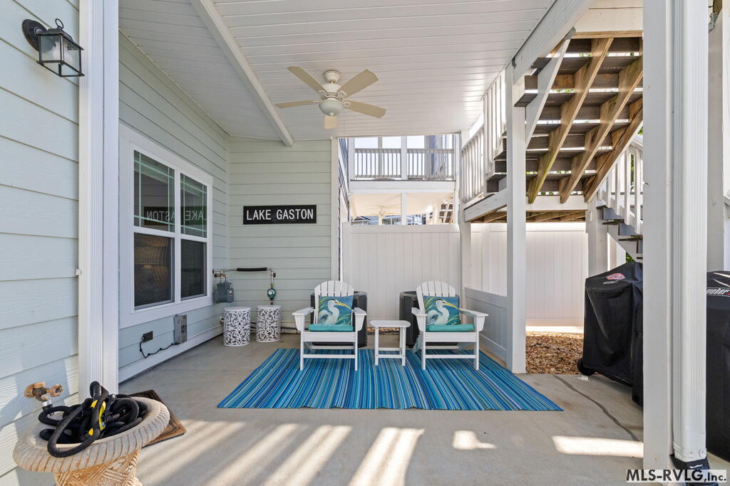 111 Coveside Ct.
