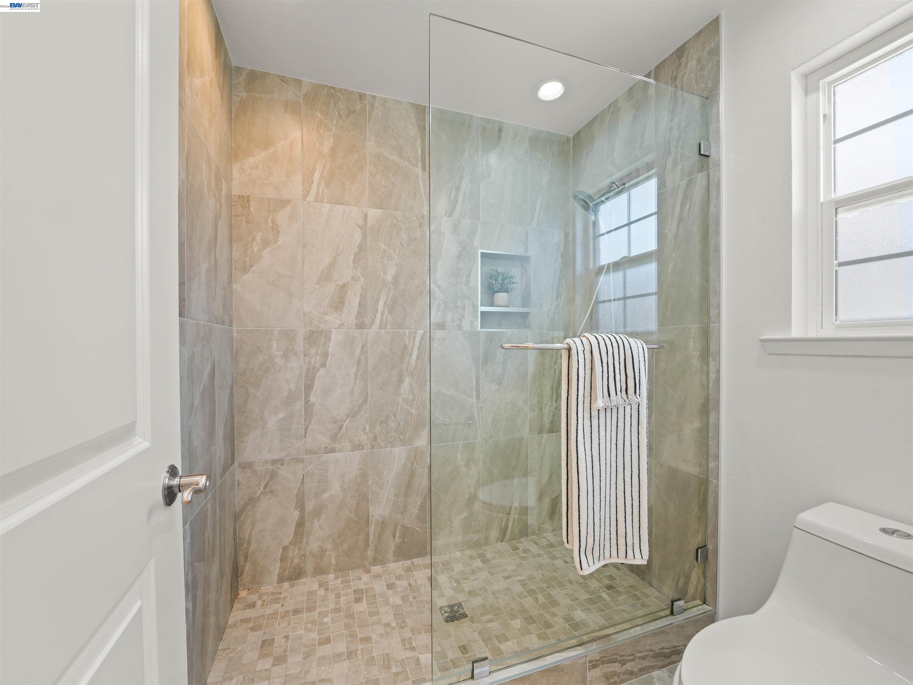 4815 Windermere Dr