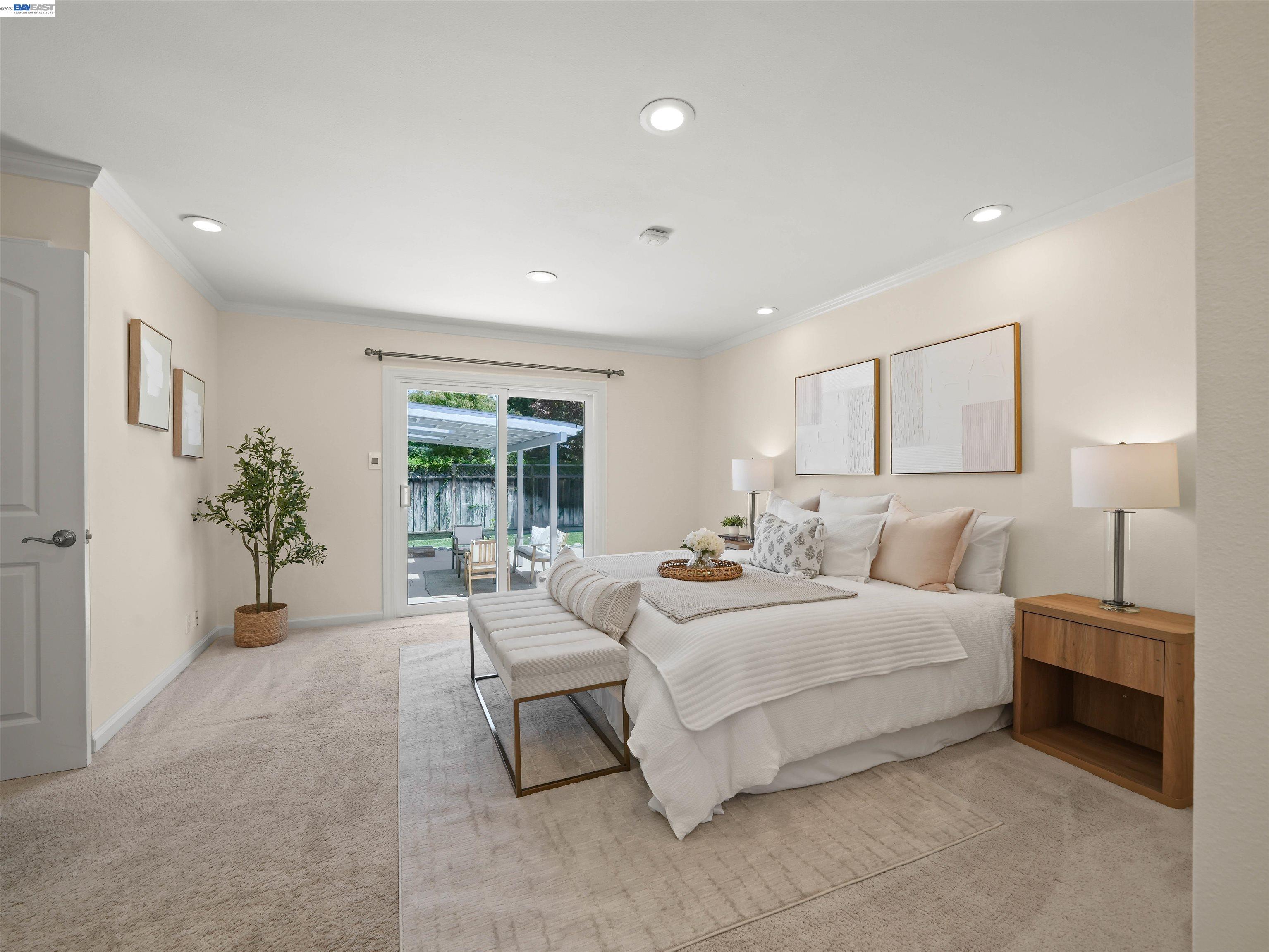 4815 Windermere Dr