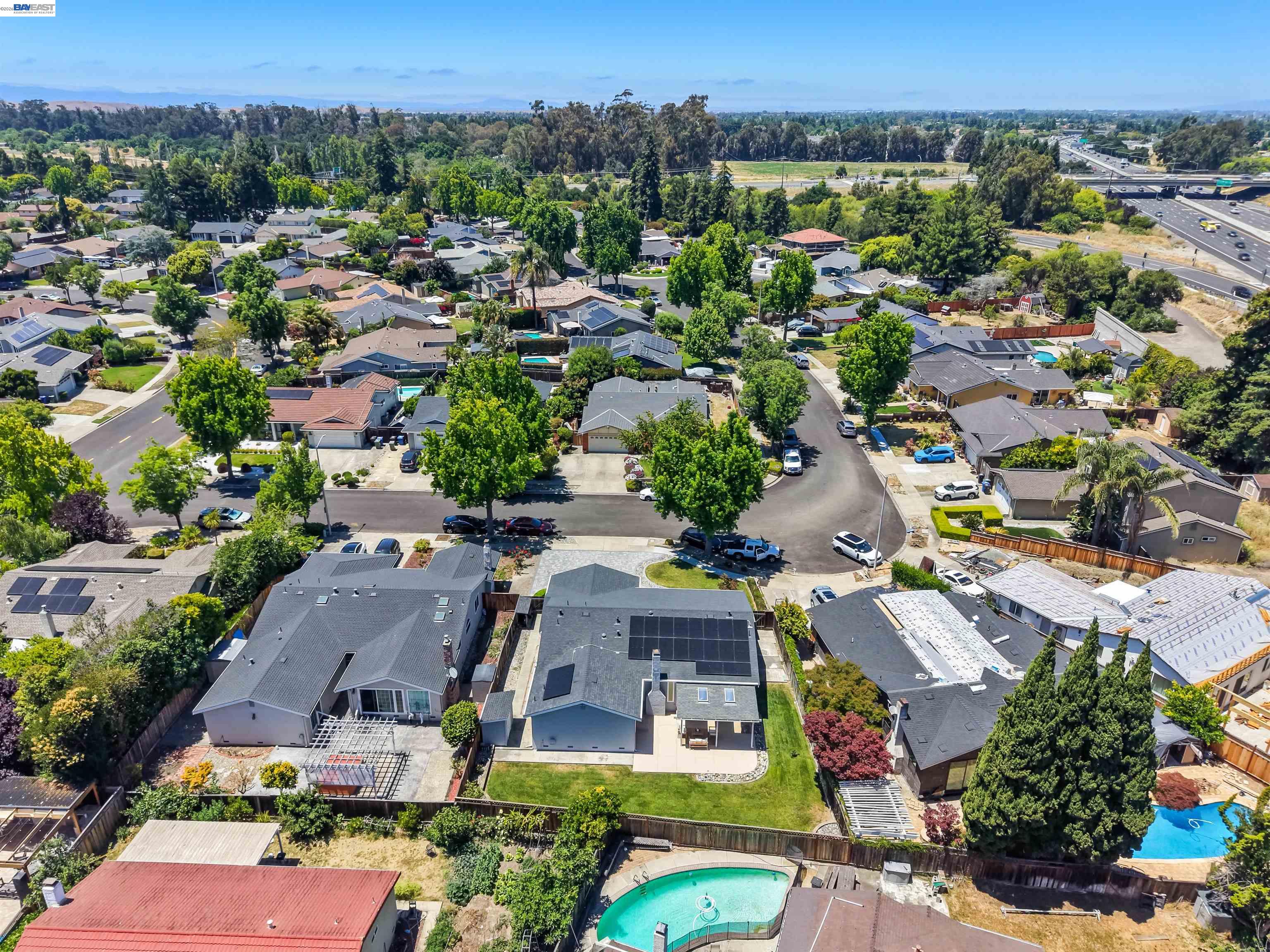 4815 Windermere Dr