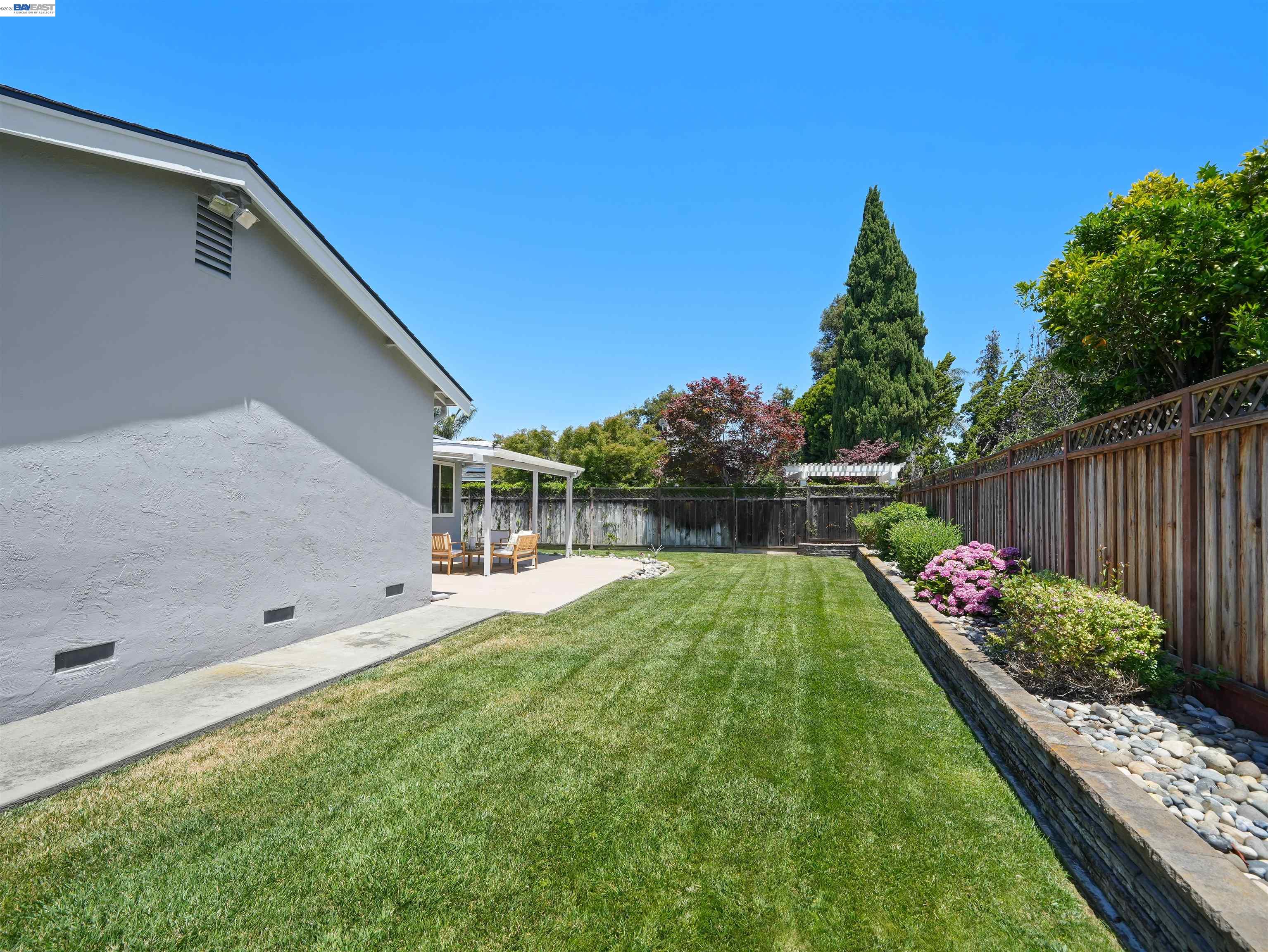 4815 Windermere Dr