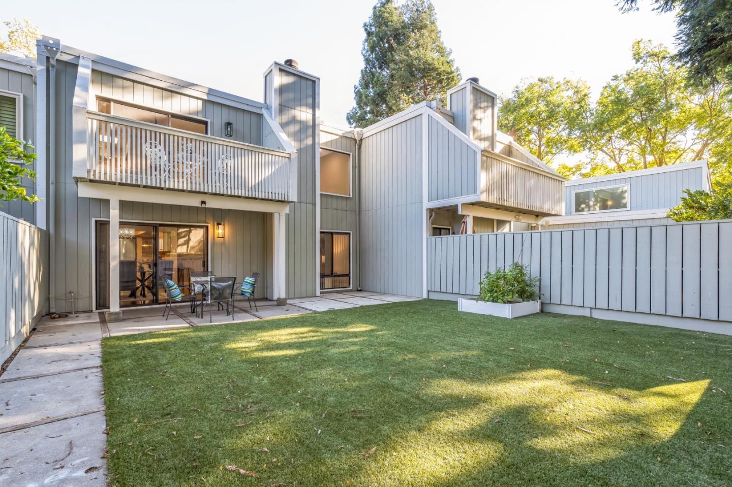 5348 Brookside Court