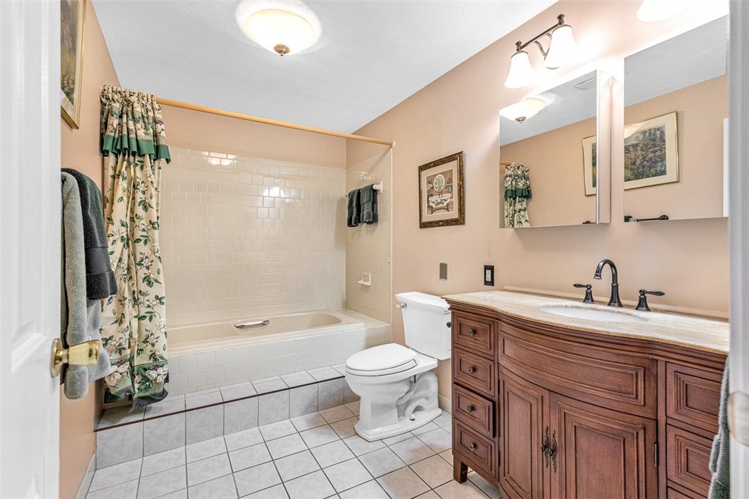 90 Nipmuc Trail A