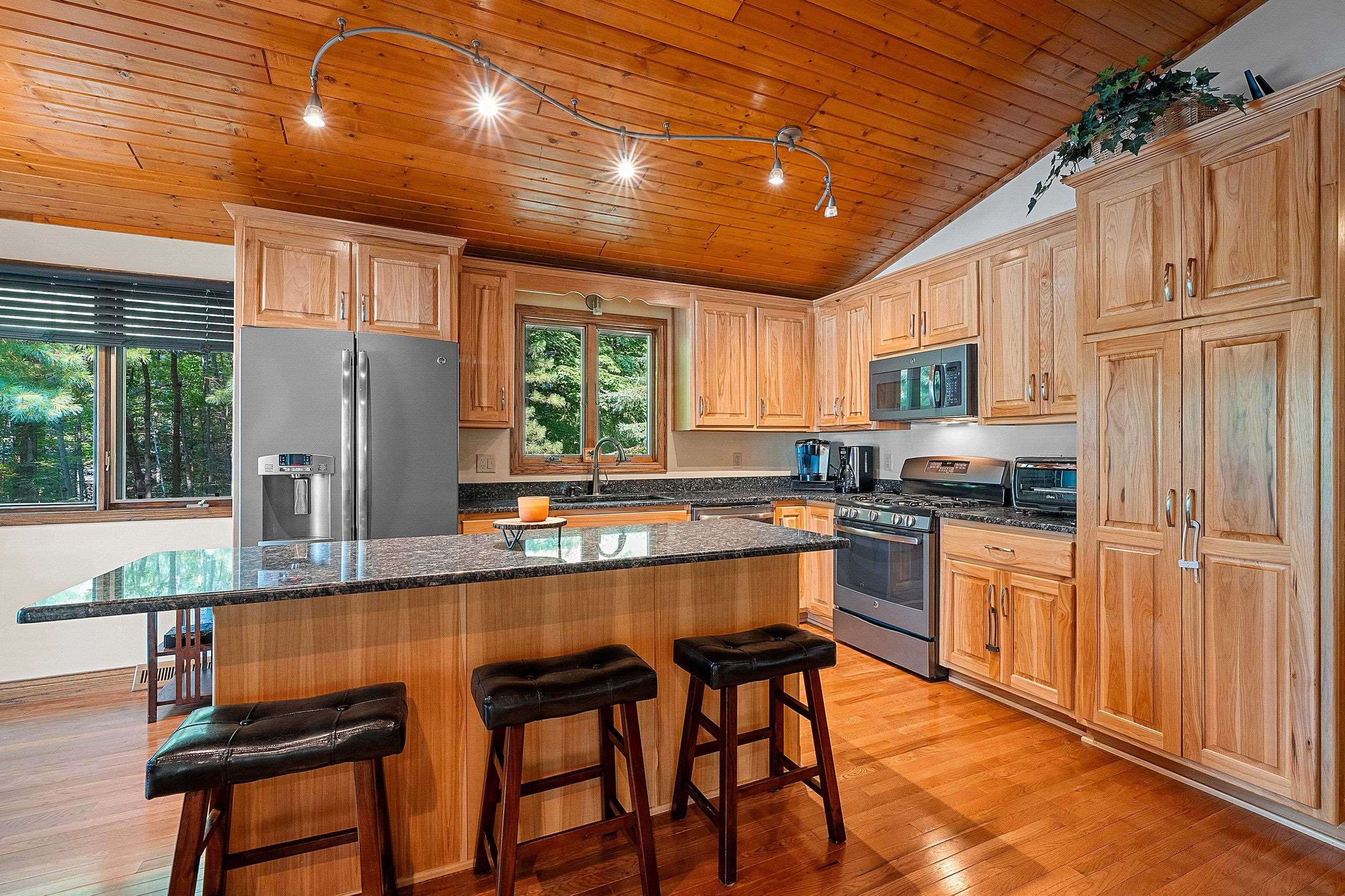17890 W WHEELER LAKE Lane