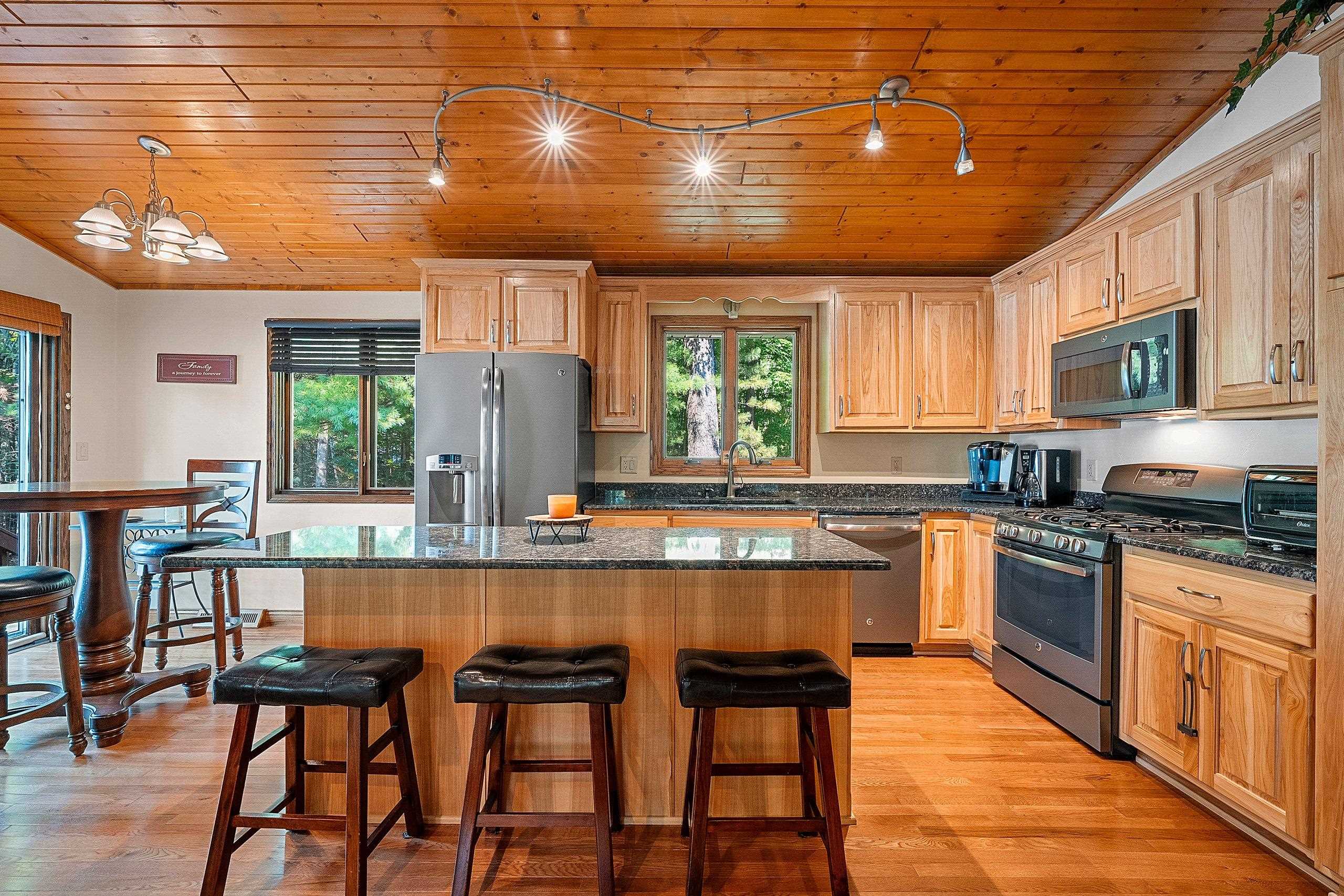 17890 W WHEELER LAKE Lane