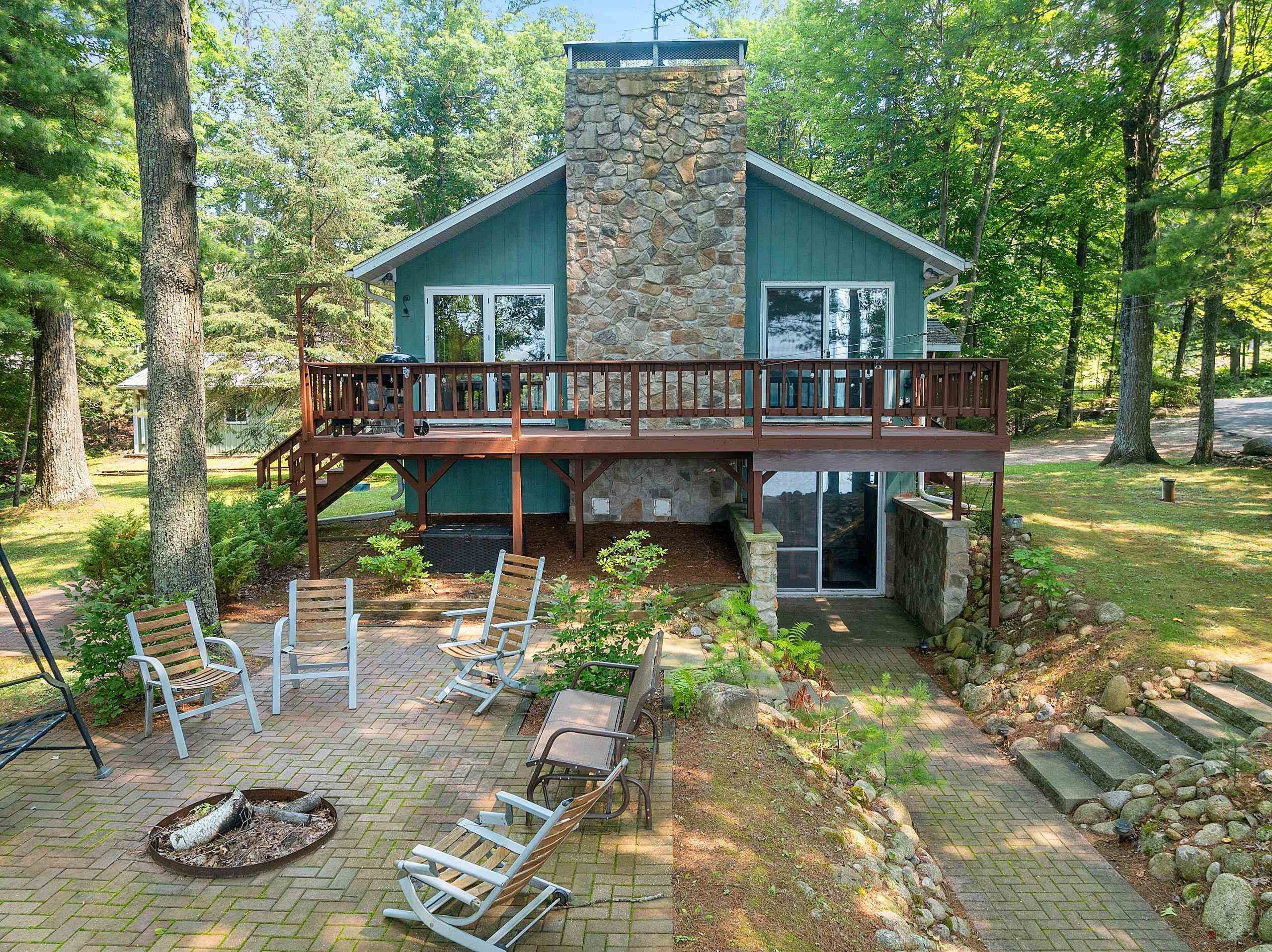 17890 W WHEELER LAKE Lane