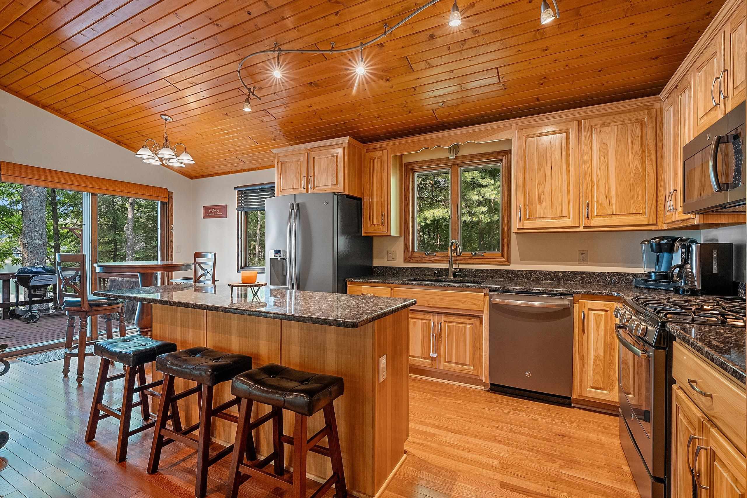 17890 W WHEELER LAKE Lane
