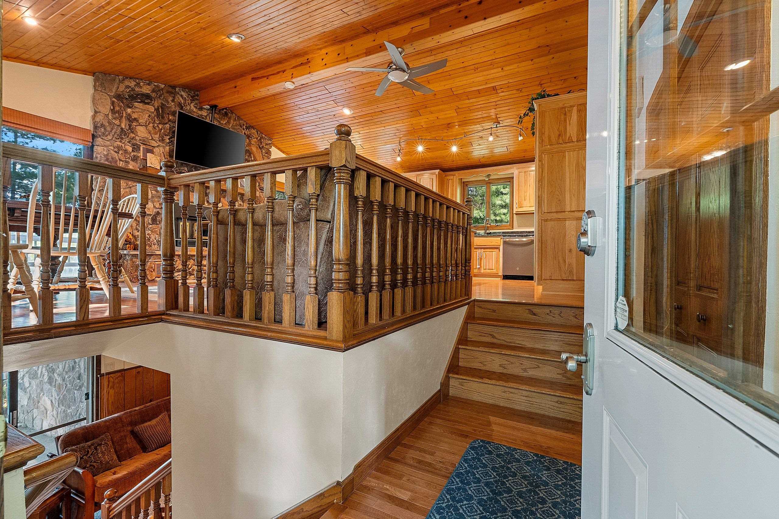 17890 W WHEELER LAKE Lane