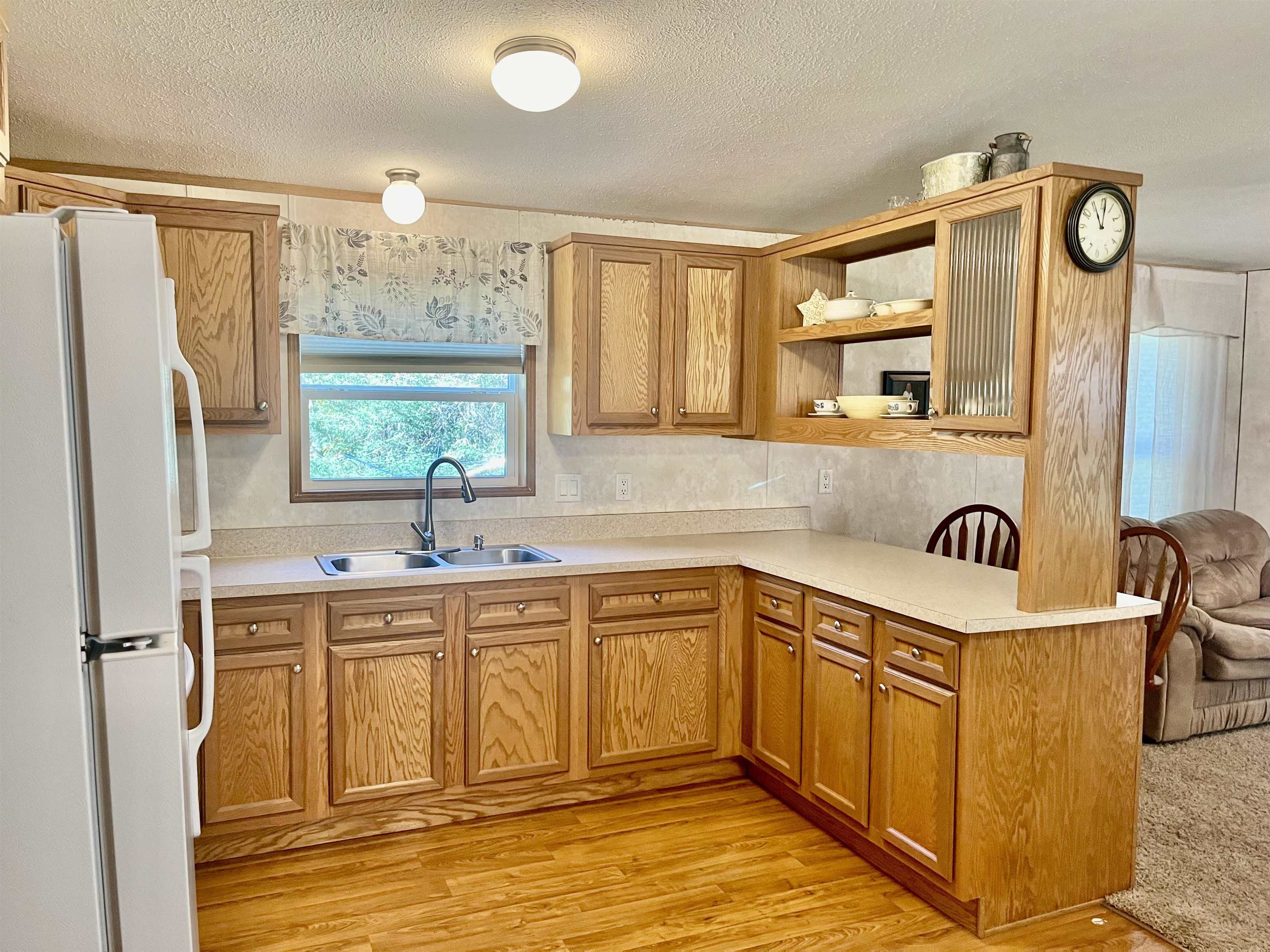 17679 BUNTING Lane