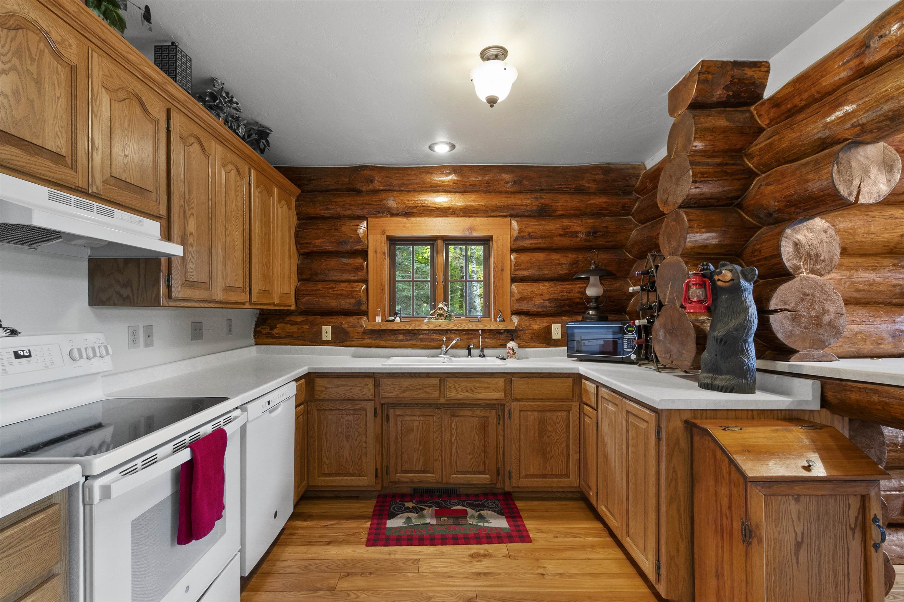 15811 CEDAR RIDGE Lane