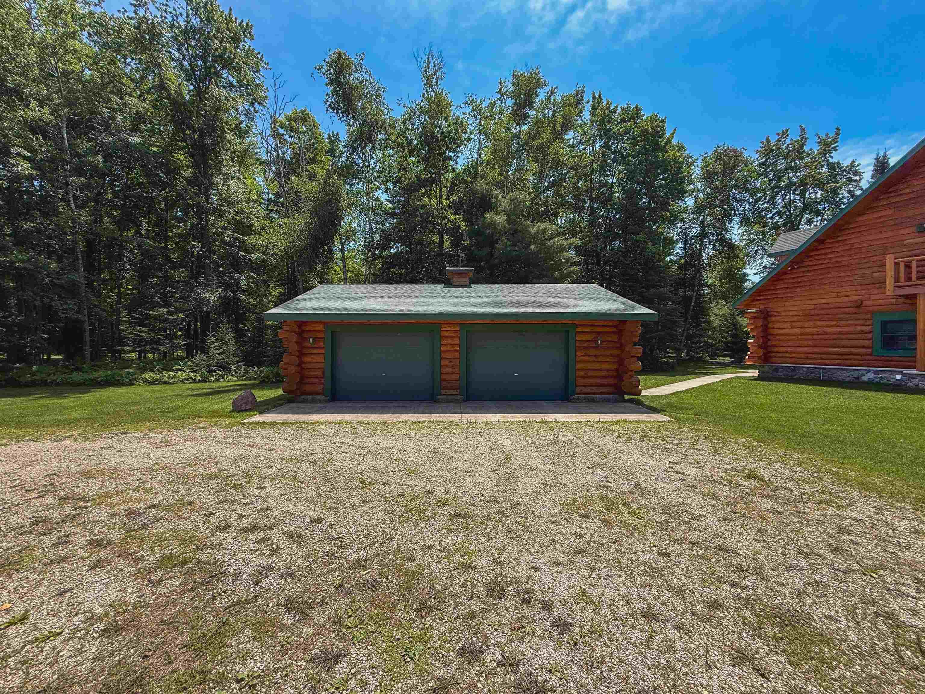 15811 CEDAR RIDGE Lane