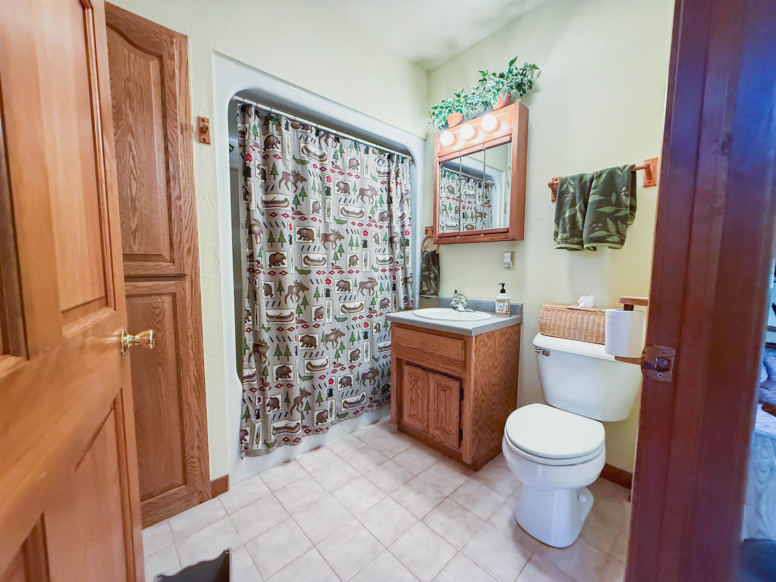 15811 CEDAR RIDGE Lane