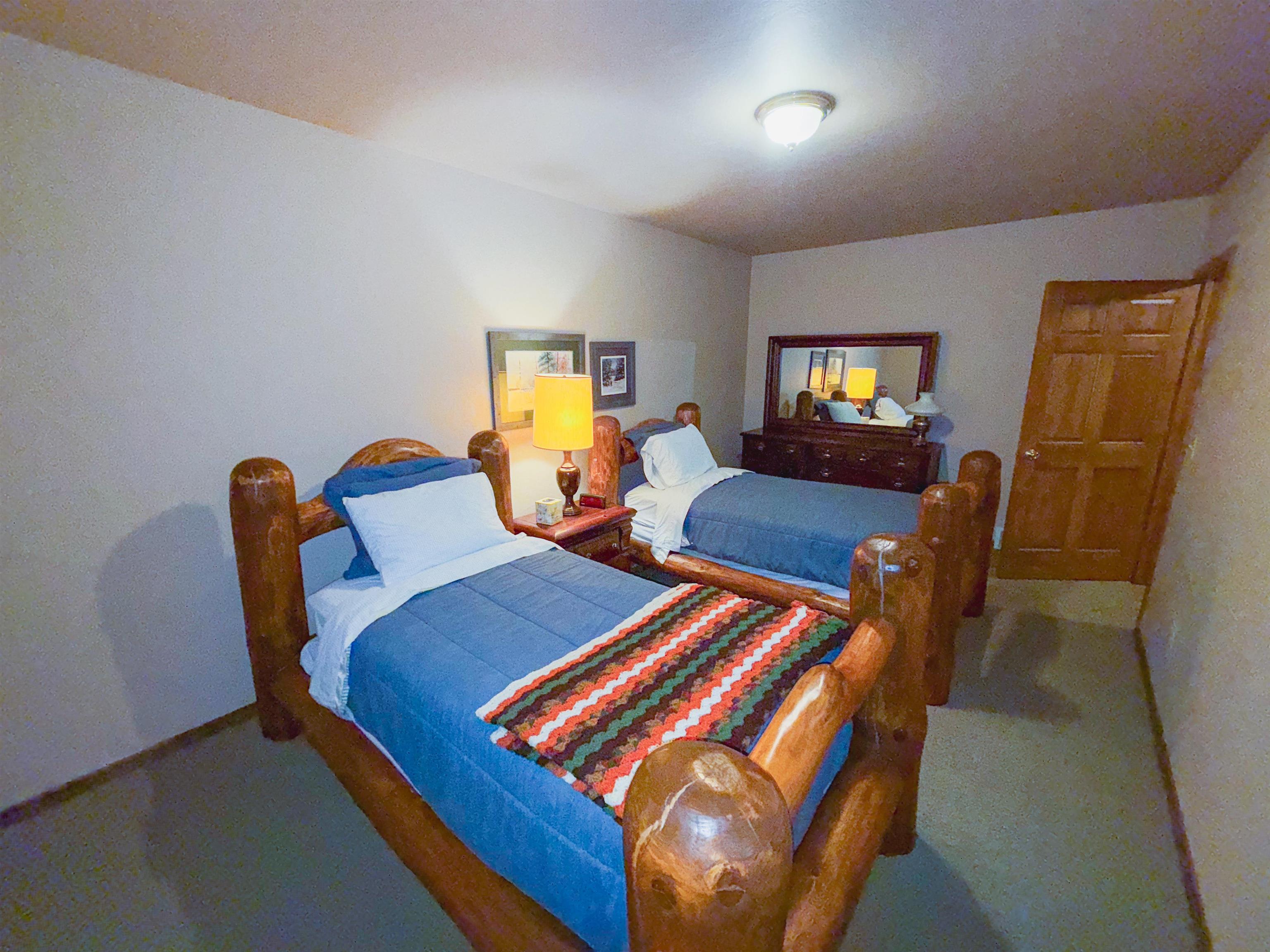 15811 CEDAR RIDGE Lane