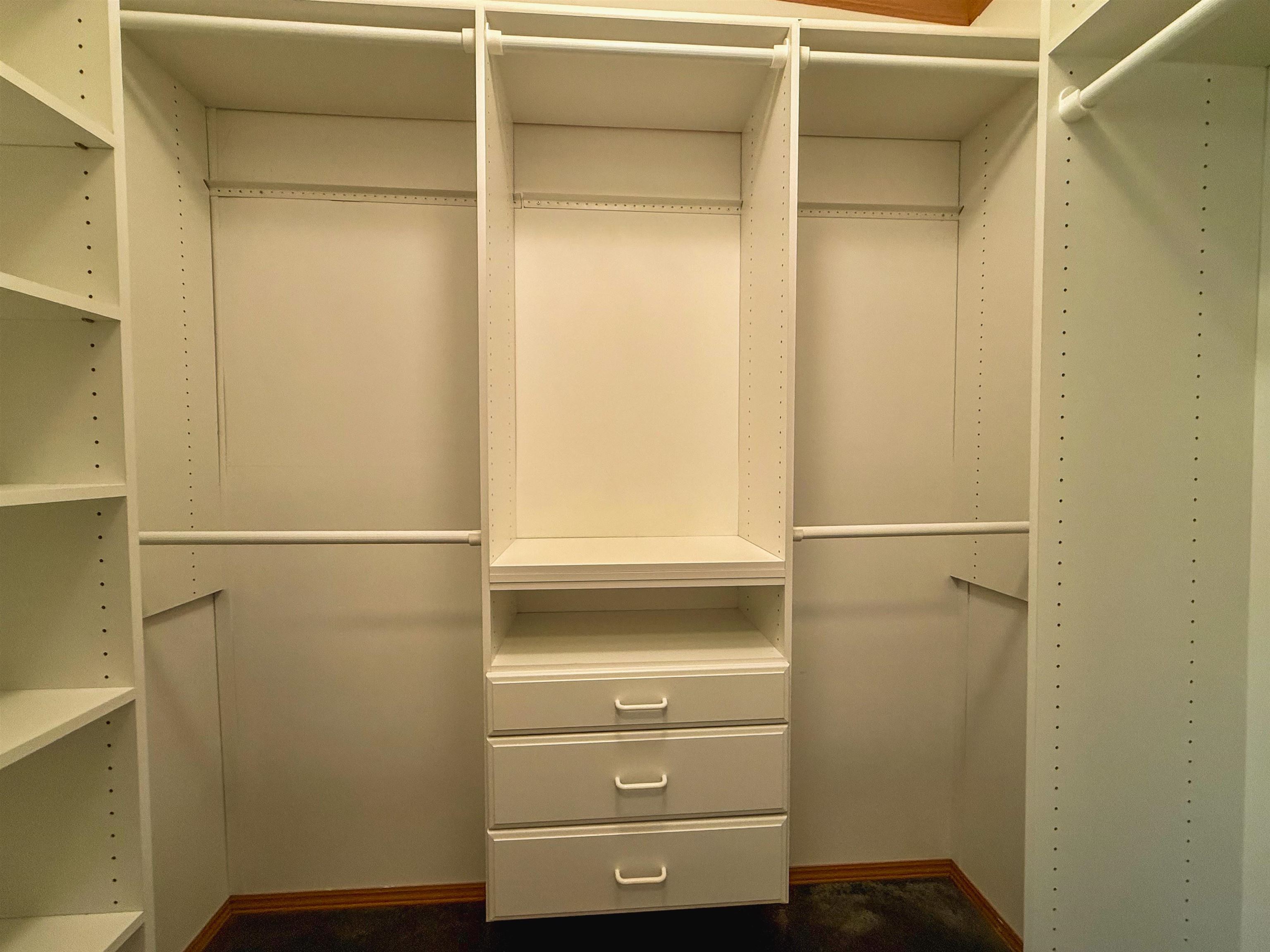 17560 BASS POINT Lane