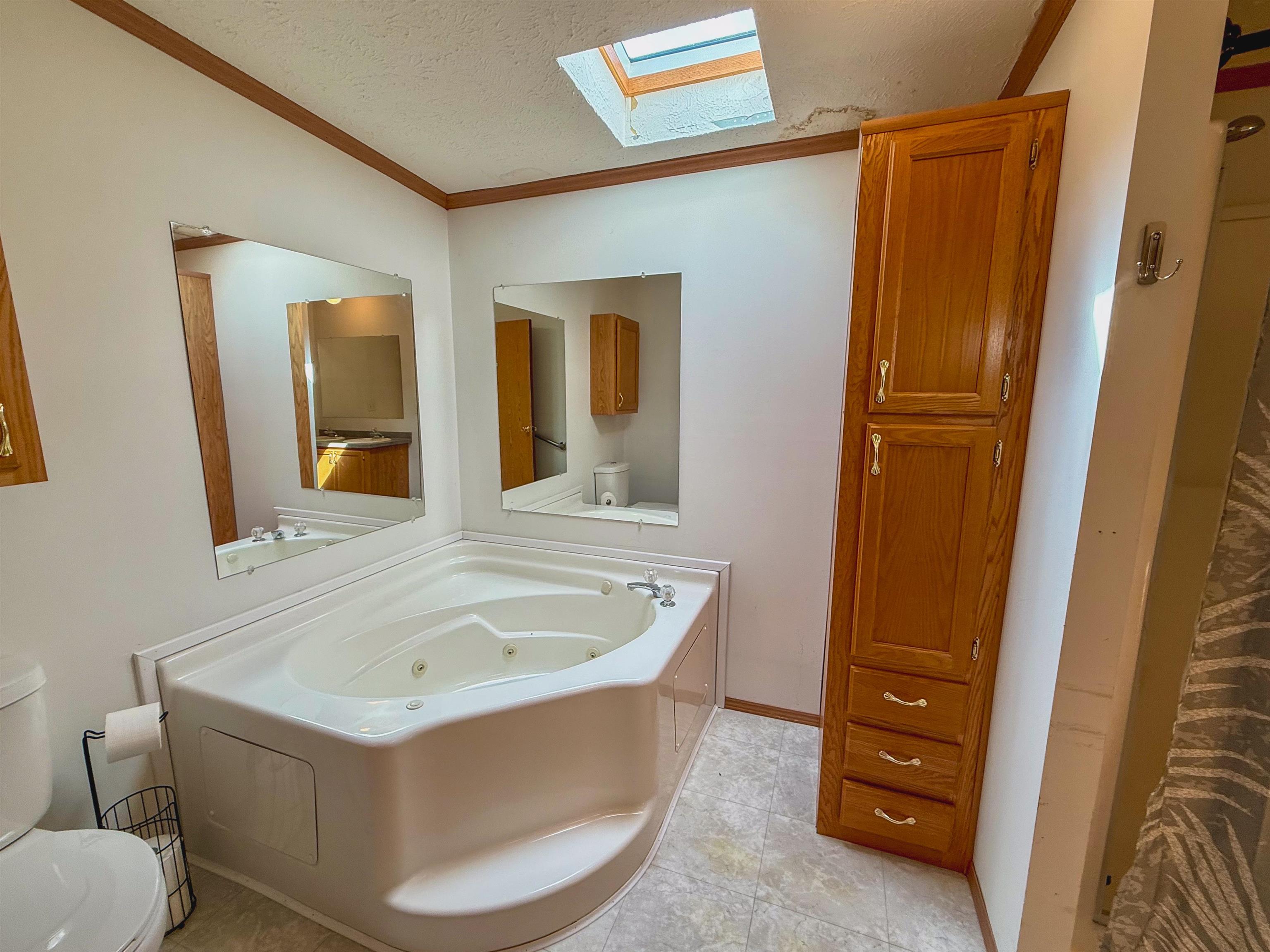 17560 BASS POINT Lane