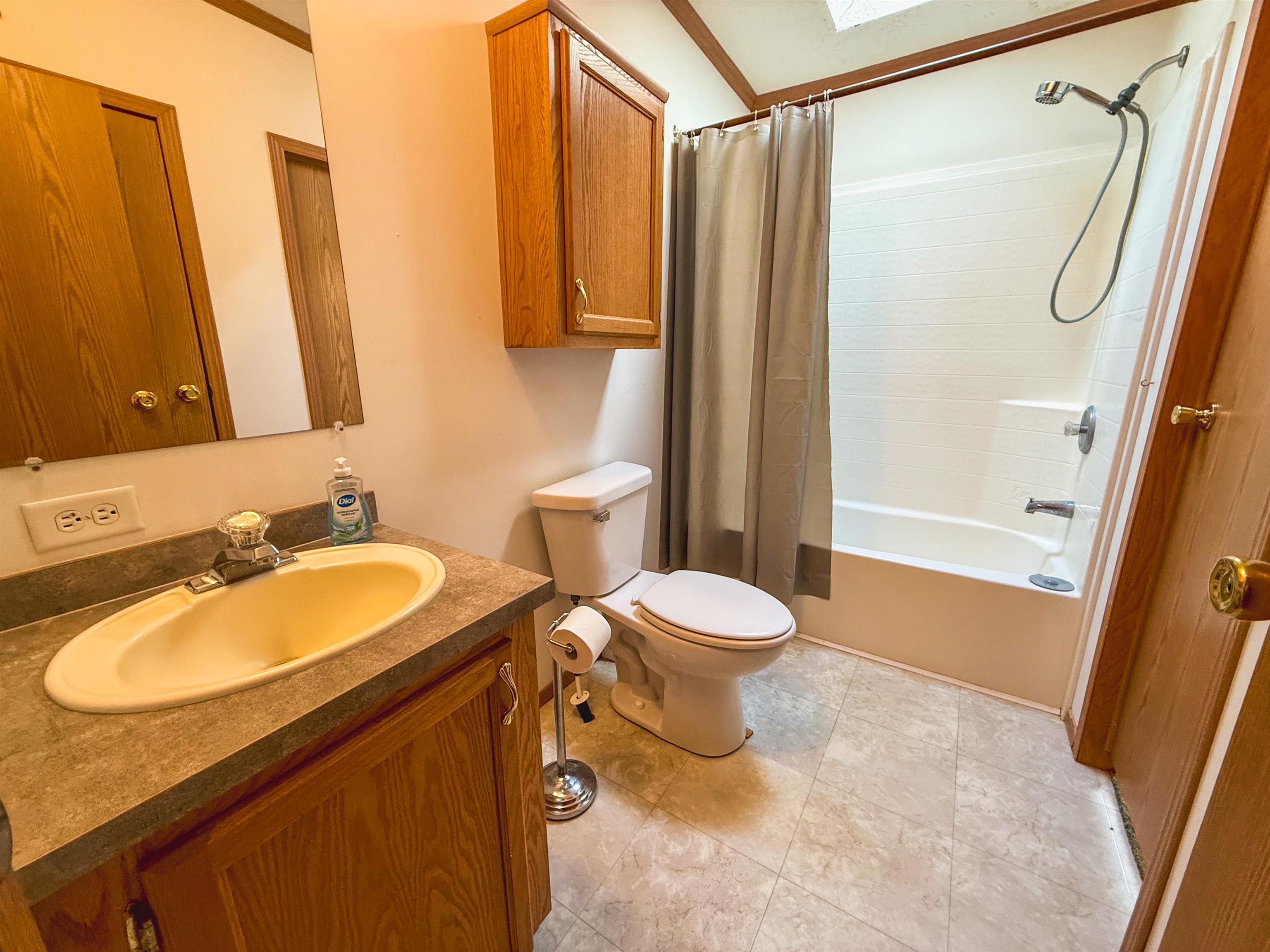 17560 BASS POINT Lane