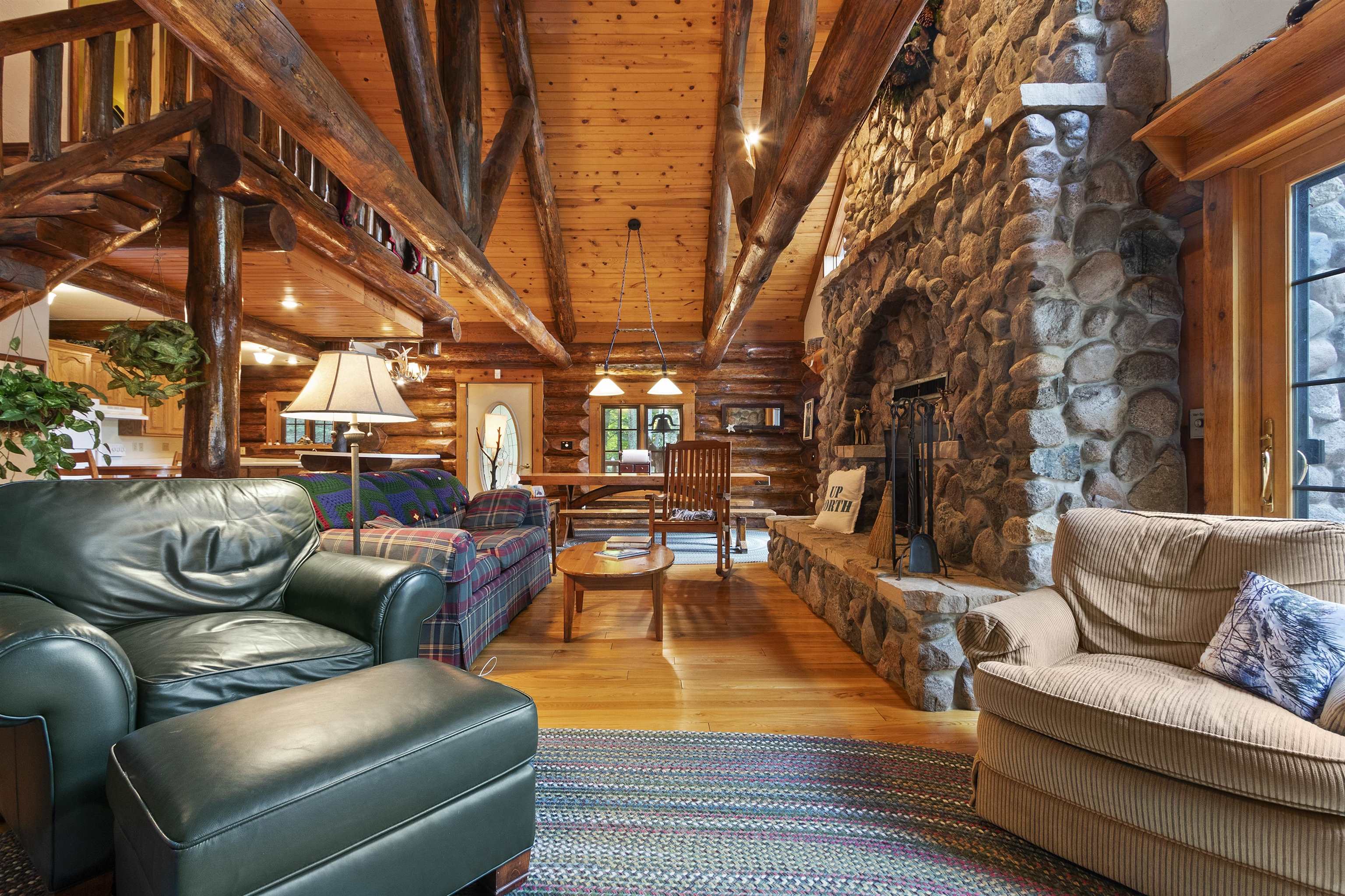 15811 CEDAR RIDGE Lane