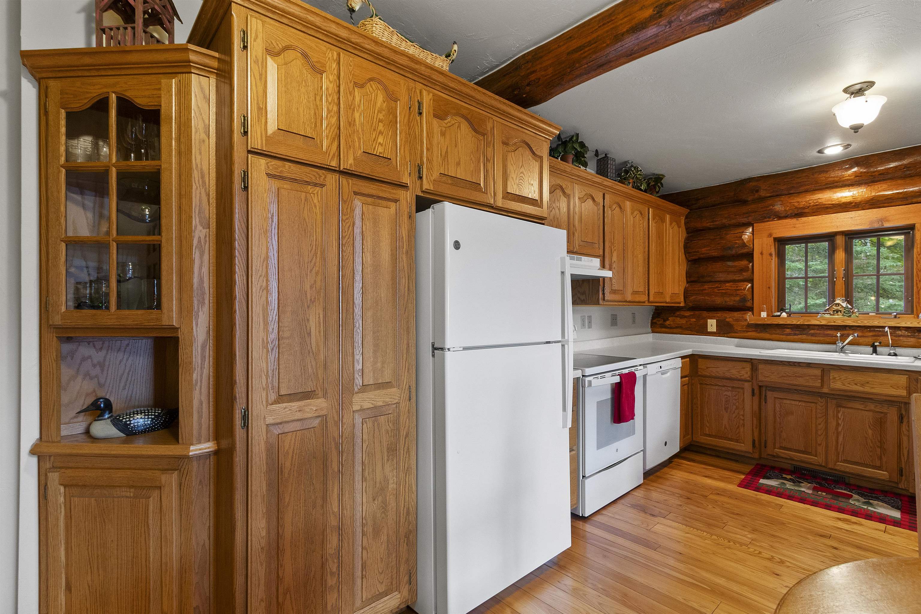 15811 CEDAR RIDGE Lane