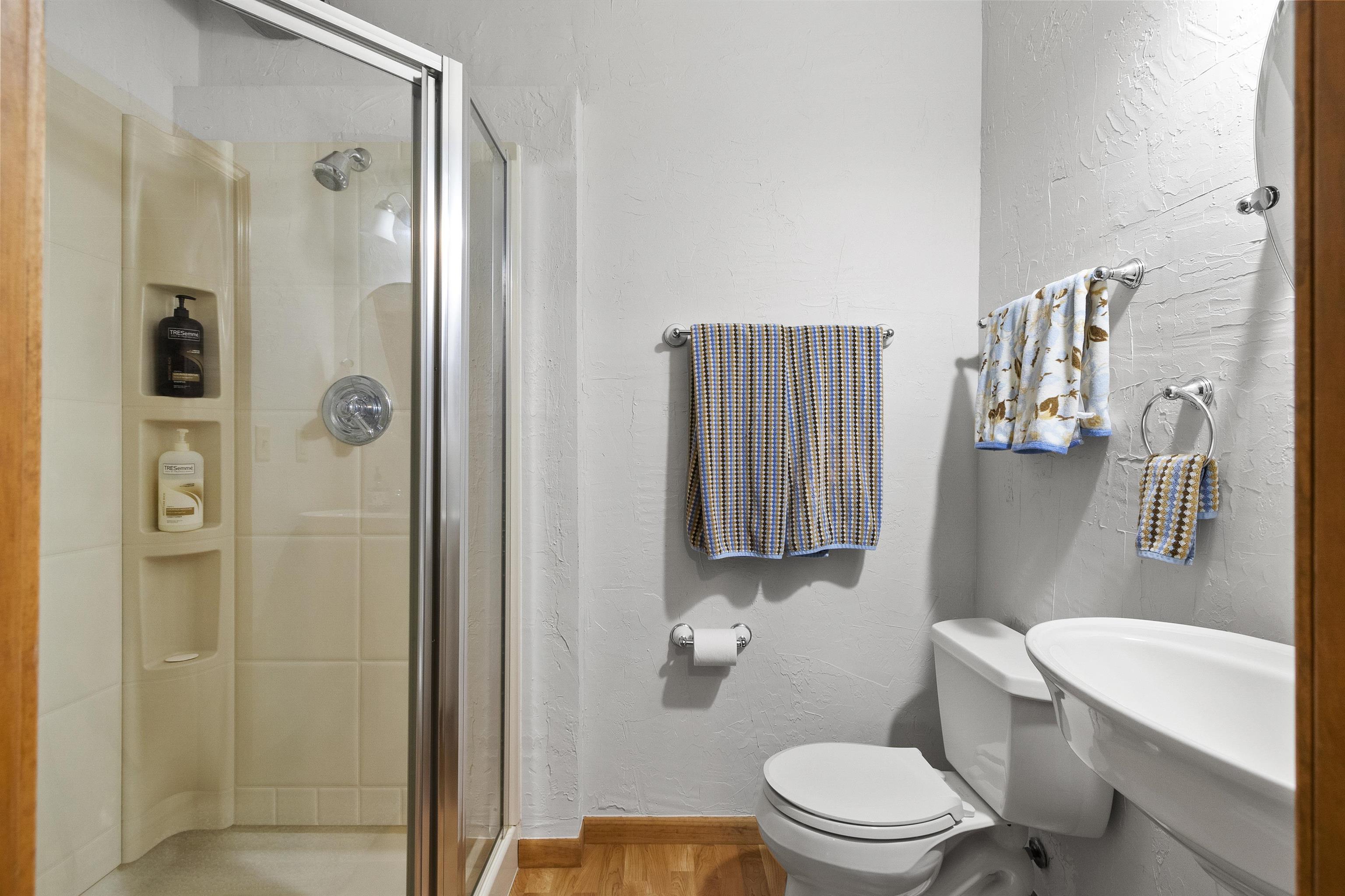 15811 CEDAR RIDGE Lane