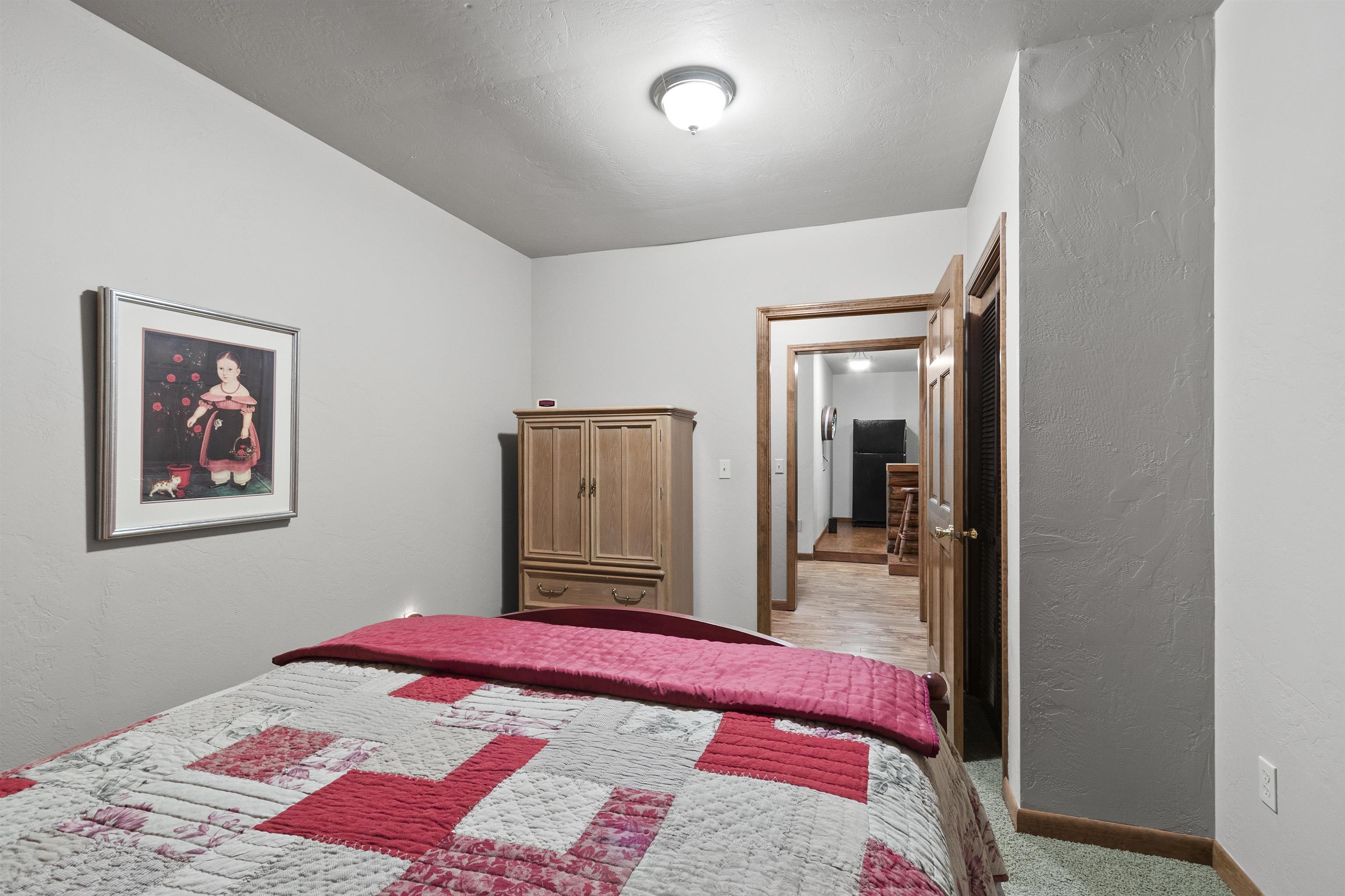 15811 CEDAR RIDGE Lane